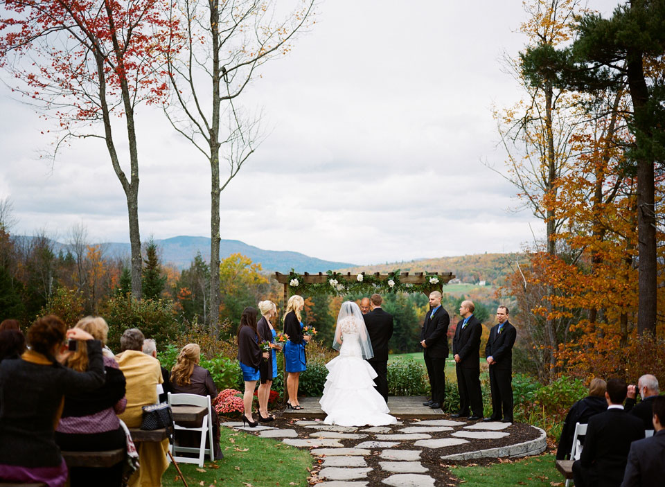fall wedding ragged mountain