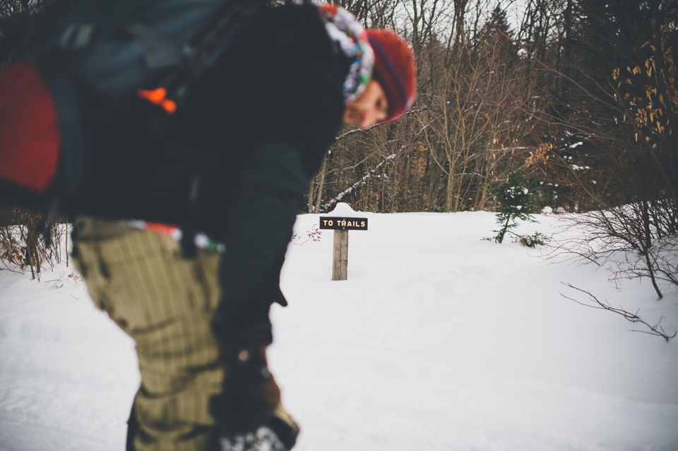 hiking engagement session winter new hampshire