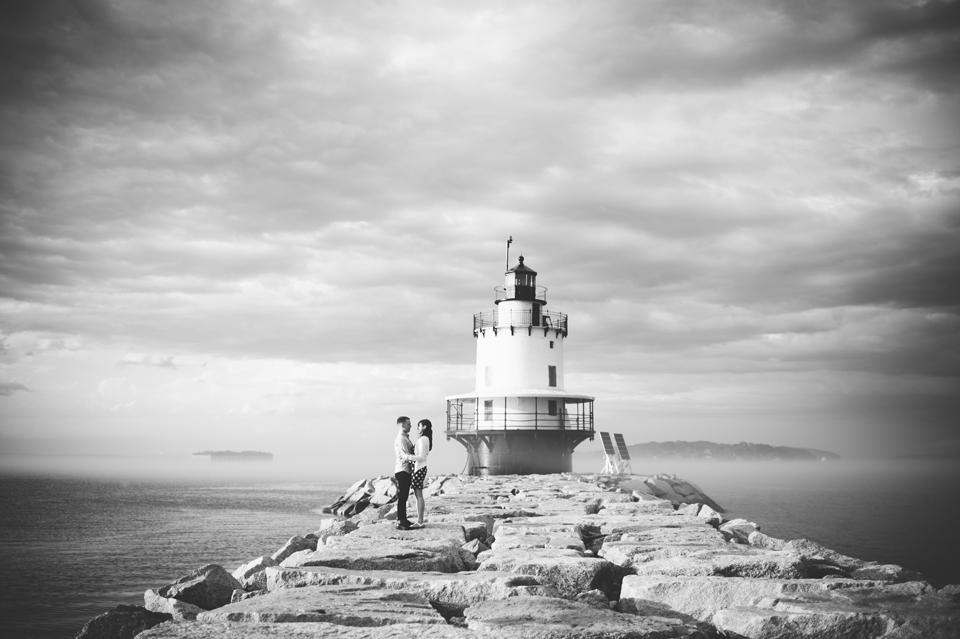 Portland lighthouse engagement photos