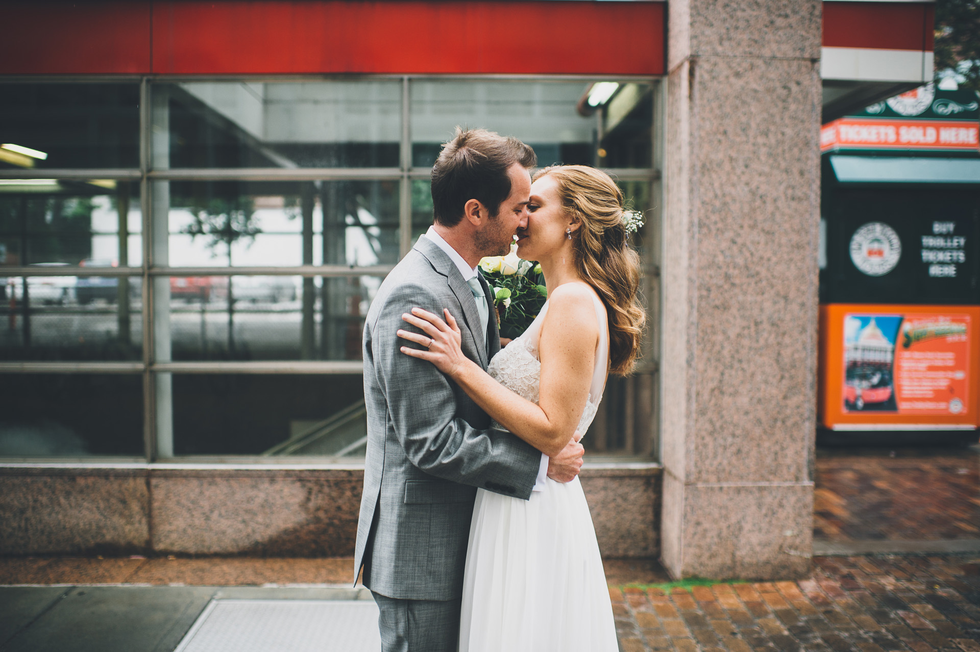 wedding first look kendall square