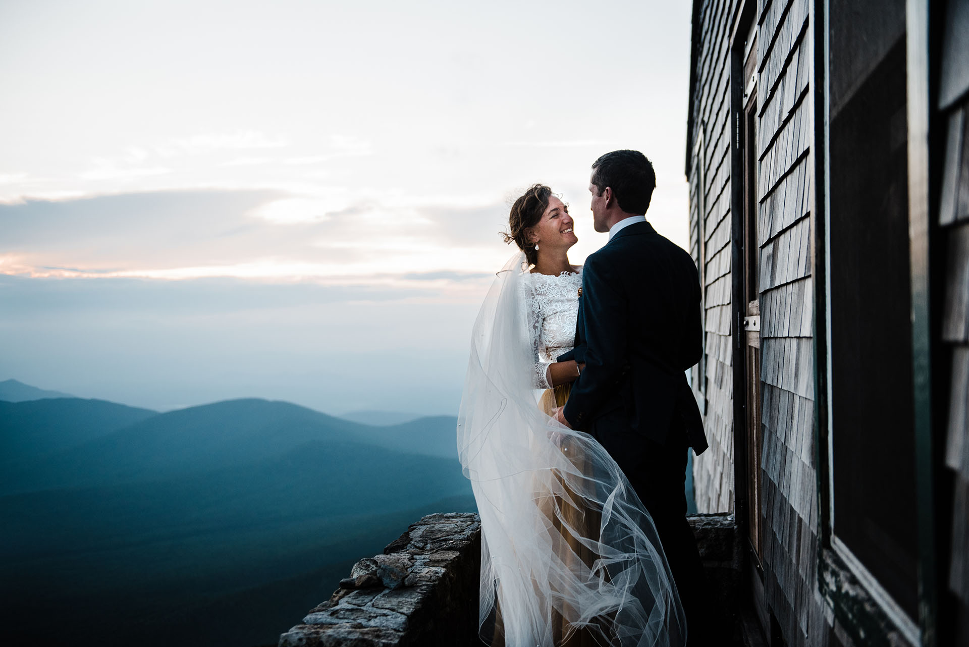 lakes-of-the-clouds-wedding-photographer-096